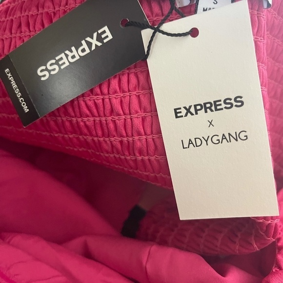 Express x LadyGang Pink Off Shoulder Puff Sleeve Crop Top M - Picture 8 of 8